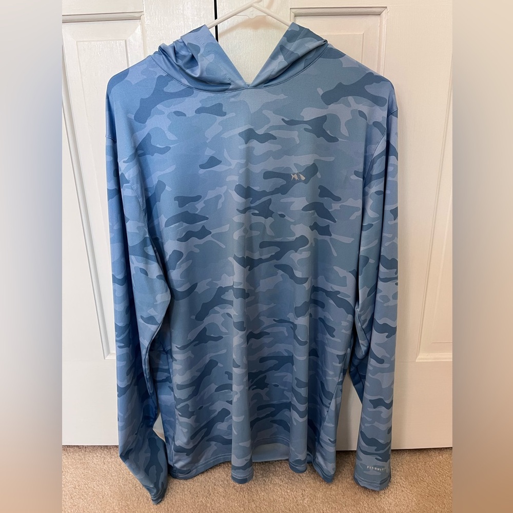 Fish Hippie Men's Blue Camo Hooded Performance Shirt